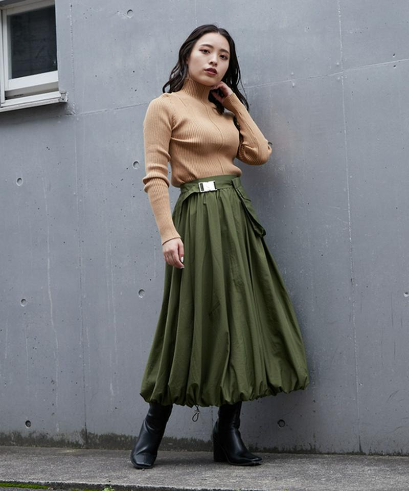 ポケットベルト付きバルーンスカート