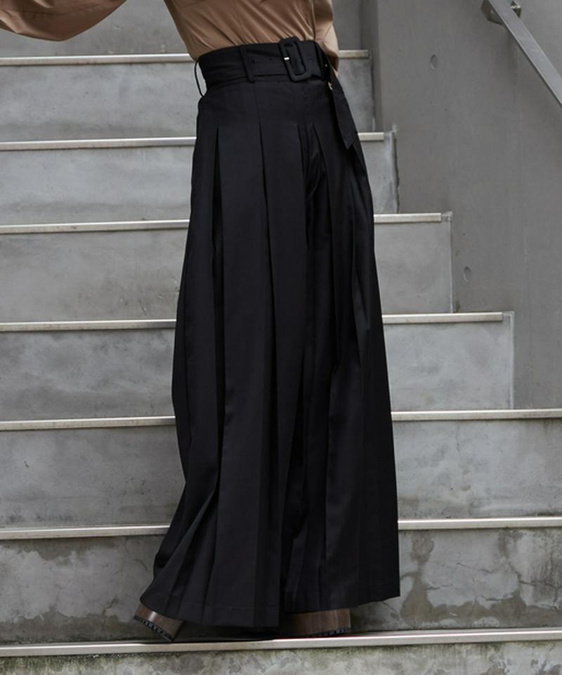 ボックスプリーツワイドパンツ