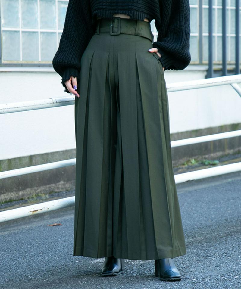 ボックスプリーツワイドパンツ