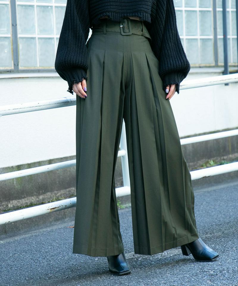 ボックスプリーツワイドパンツ