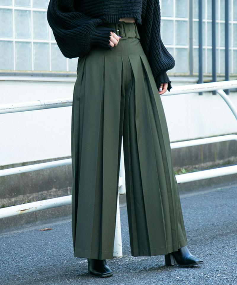 ボックスプリーツワイドパンツ