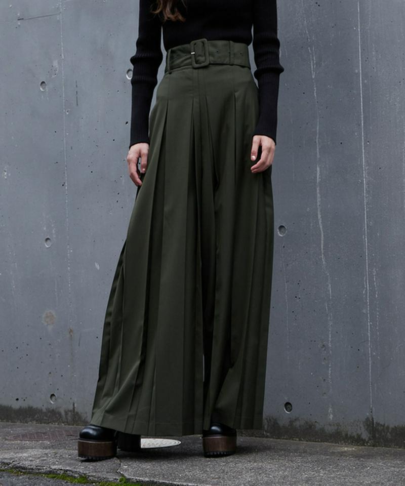 ボックスプリーツワイドパンツ