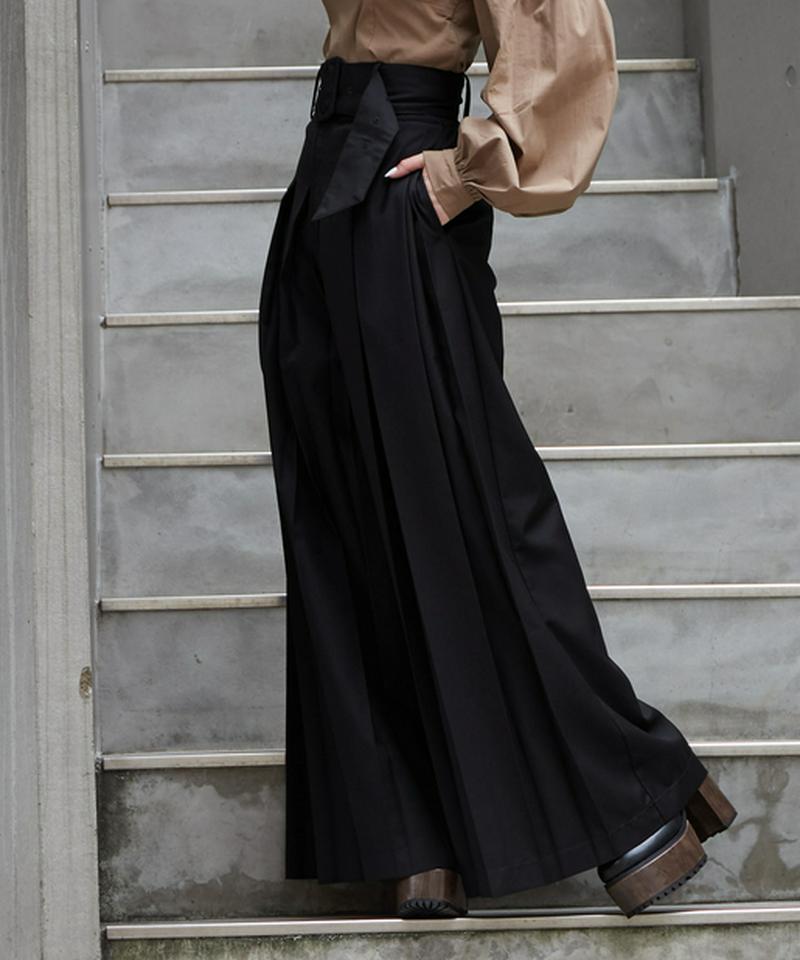 ボックスプリーツワイドパンツ