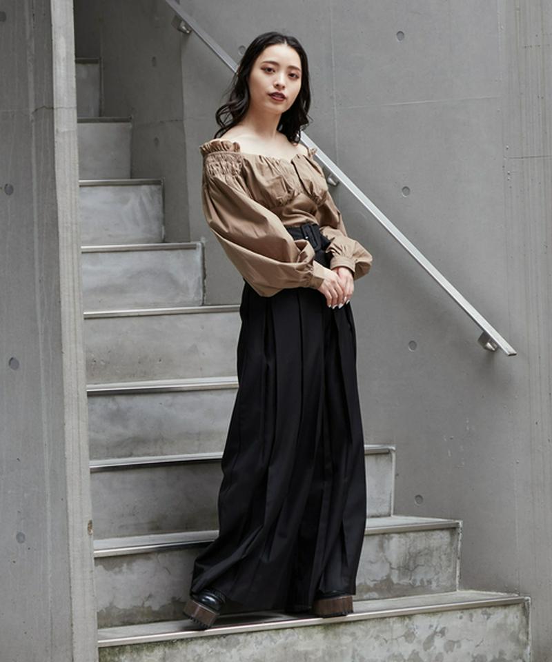 ボックスプリーツワイドパンツ