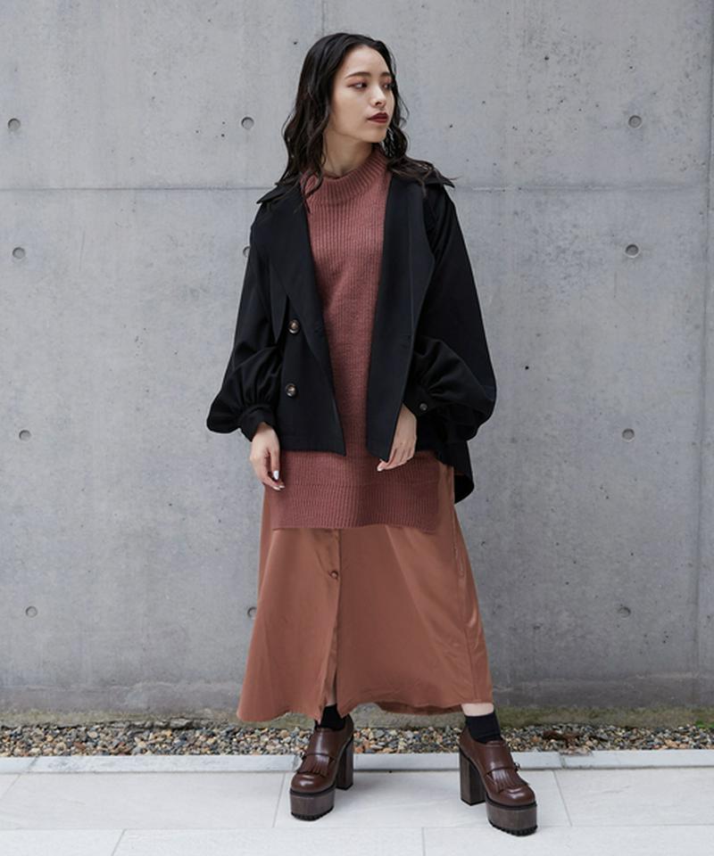 サテンロングワンピース