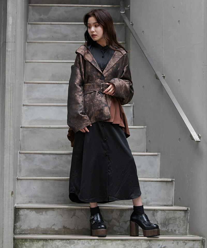 サテンロングワンピース