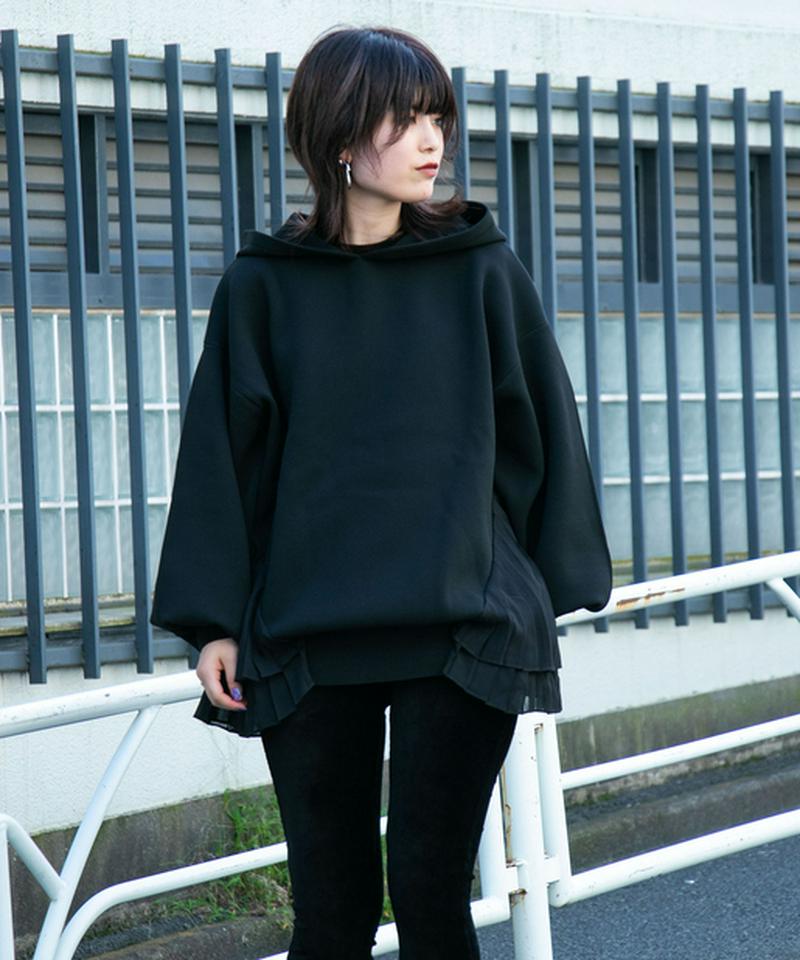 プリーツドッキングニットフーディー