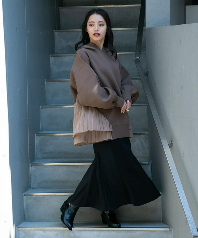 プリーツドッキングニットフーディー