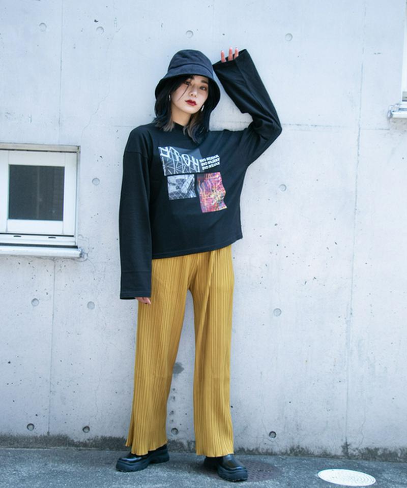 プリーツルーズパンツ