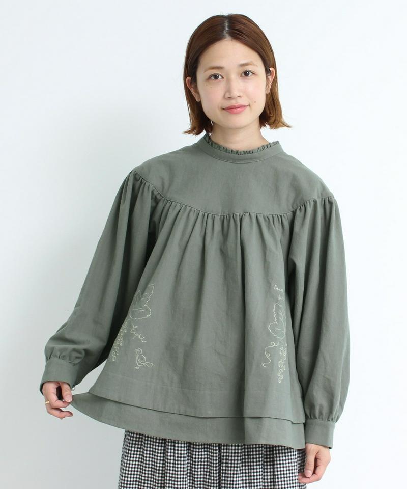 【WEB/一部店舗限定】eiπe 山葡萄刺繍　2WAYギャザーブラウス（eiπe）