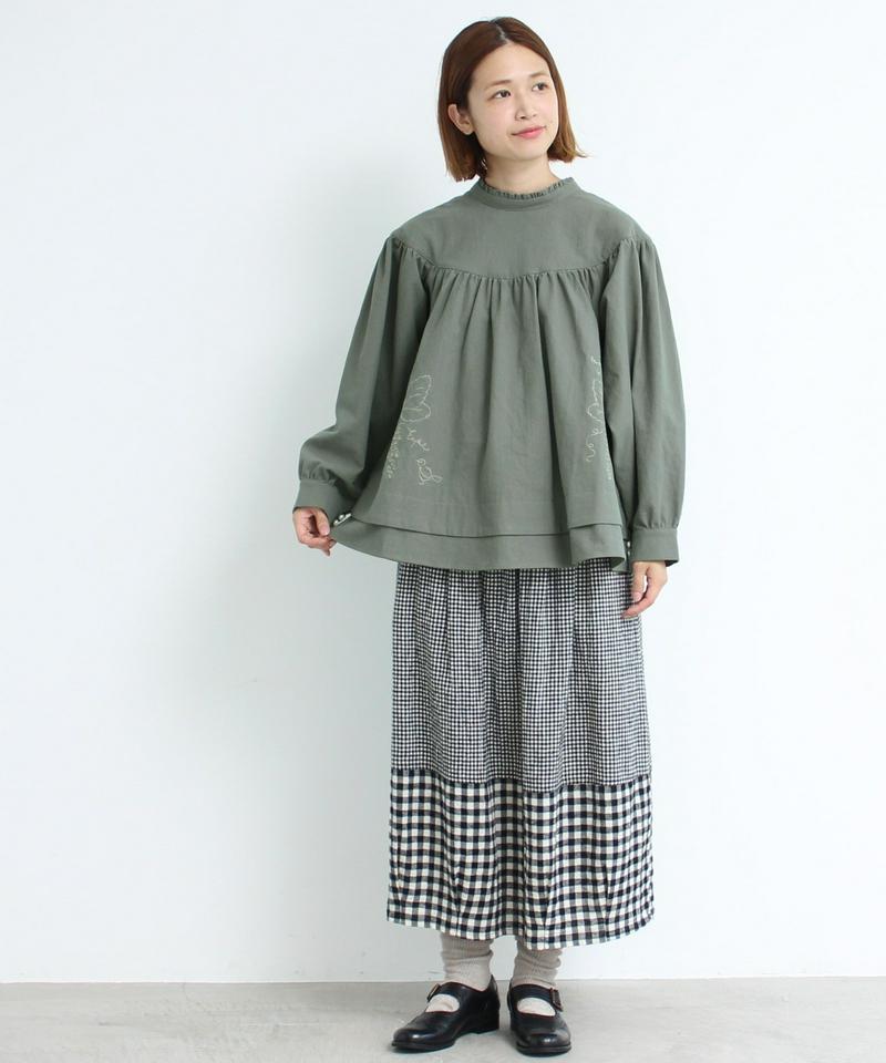 【WEB/一部店舗限定】eiπe 山葡萄刺繍　2WAYギャザーブラウス（eiπe）