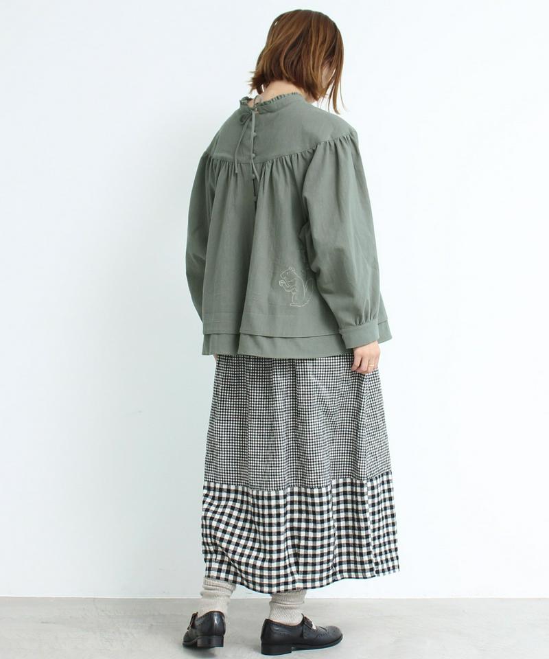 【WEB/一部店舗限定】eiπe 山葡萄刺繍　2WAYギャザーブラウス（eiπe）
