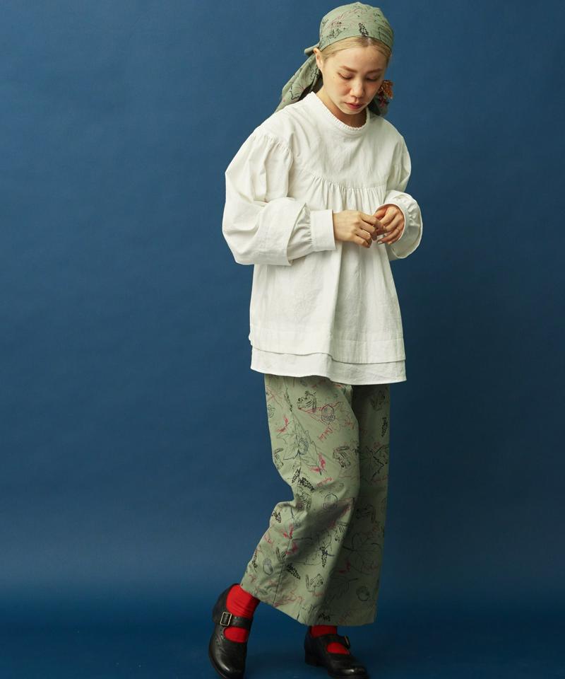 〇eiπe 山葡萄刺繍　2WAYギャザーブラウス（eiπe）