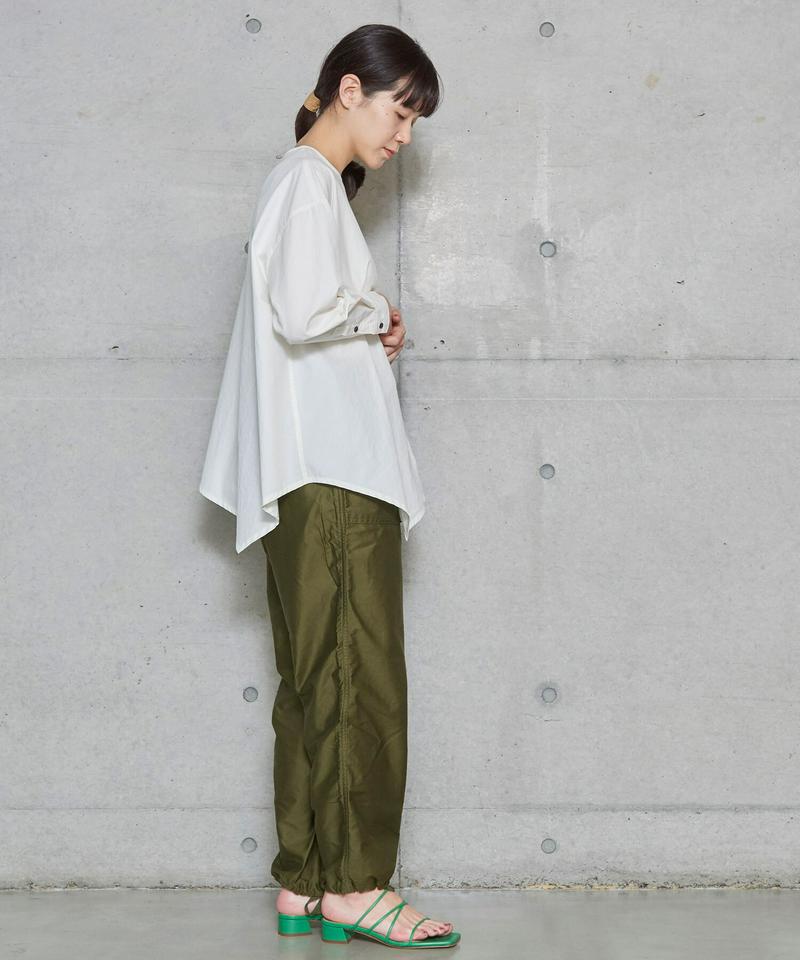 ○70/2ウェザーせせらぎ加工　アシンメトリーフレアブラウス（note et silence.）