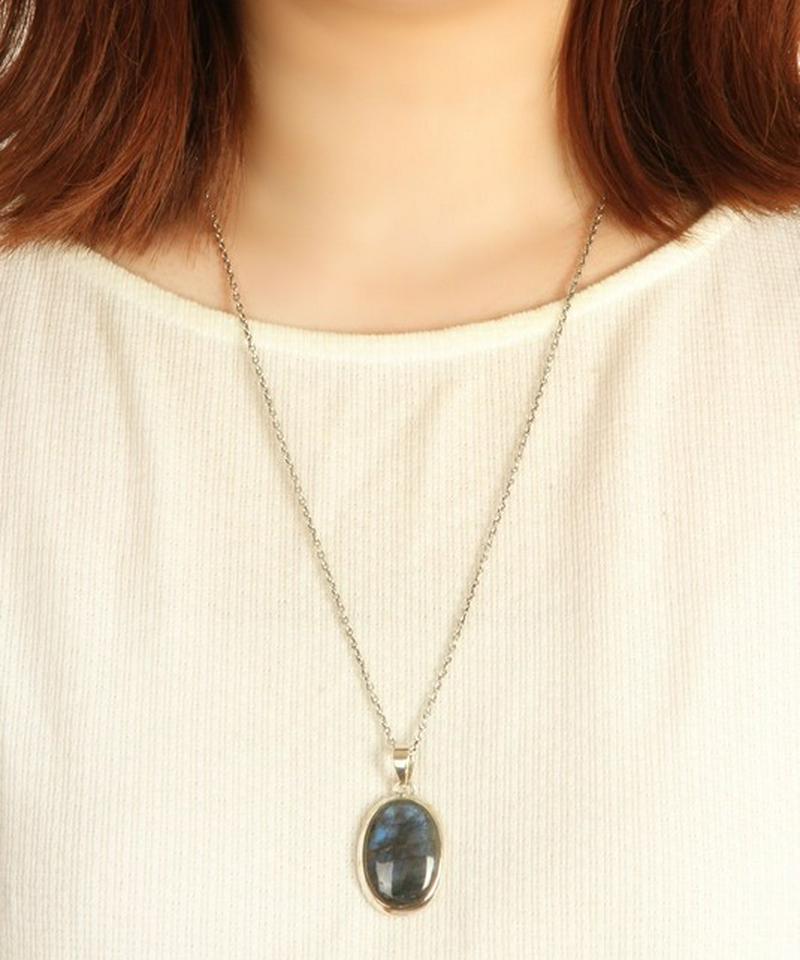 【フランス買付】ラブラドライト楕円ネックレス（1点もの）
