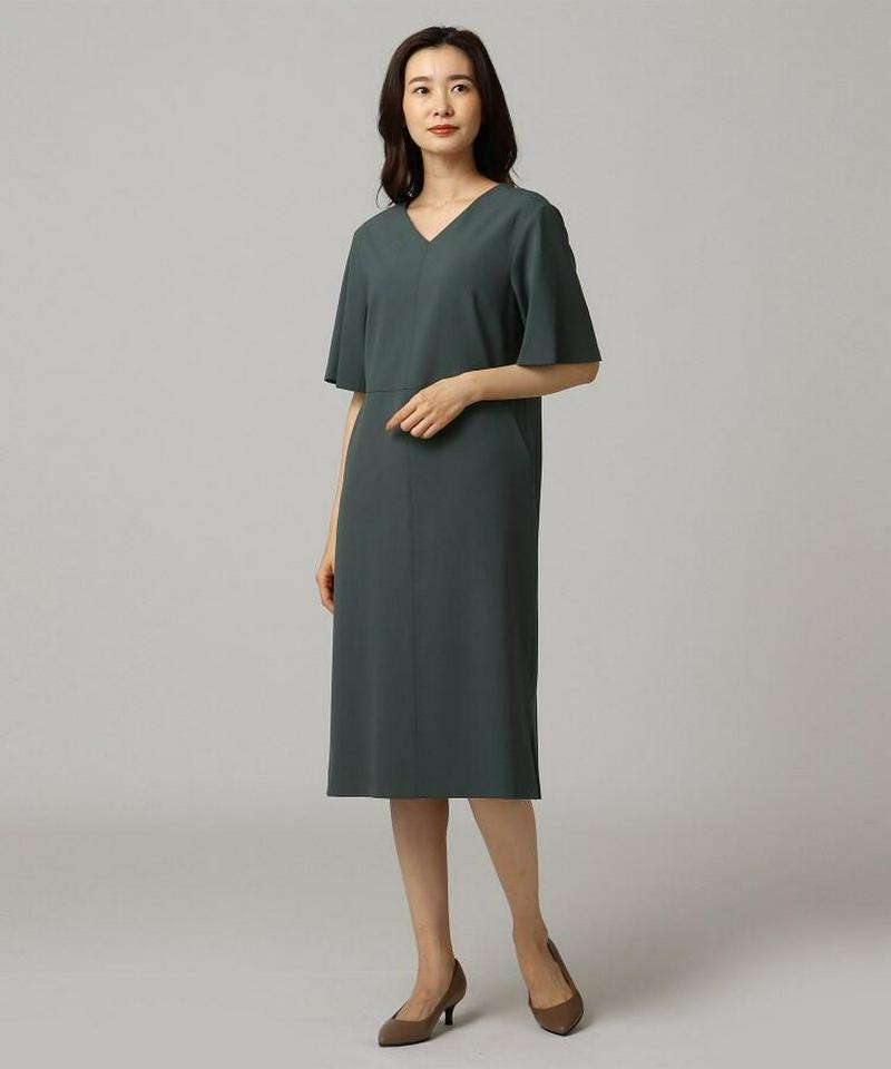 トスカーナブリーゼストレッチ袖フレアワンピース