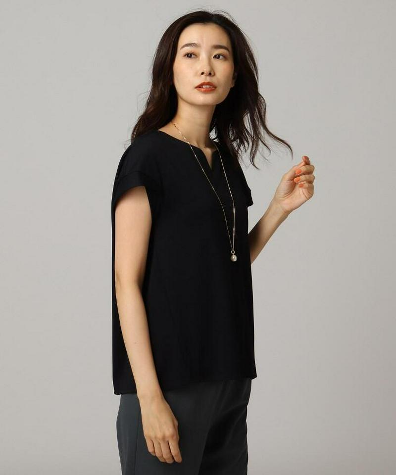 キーネックスムースプルオーバー