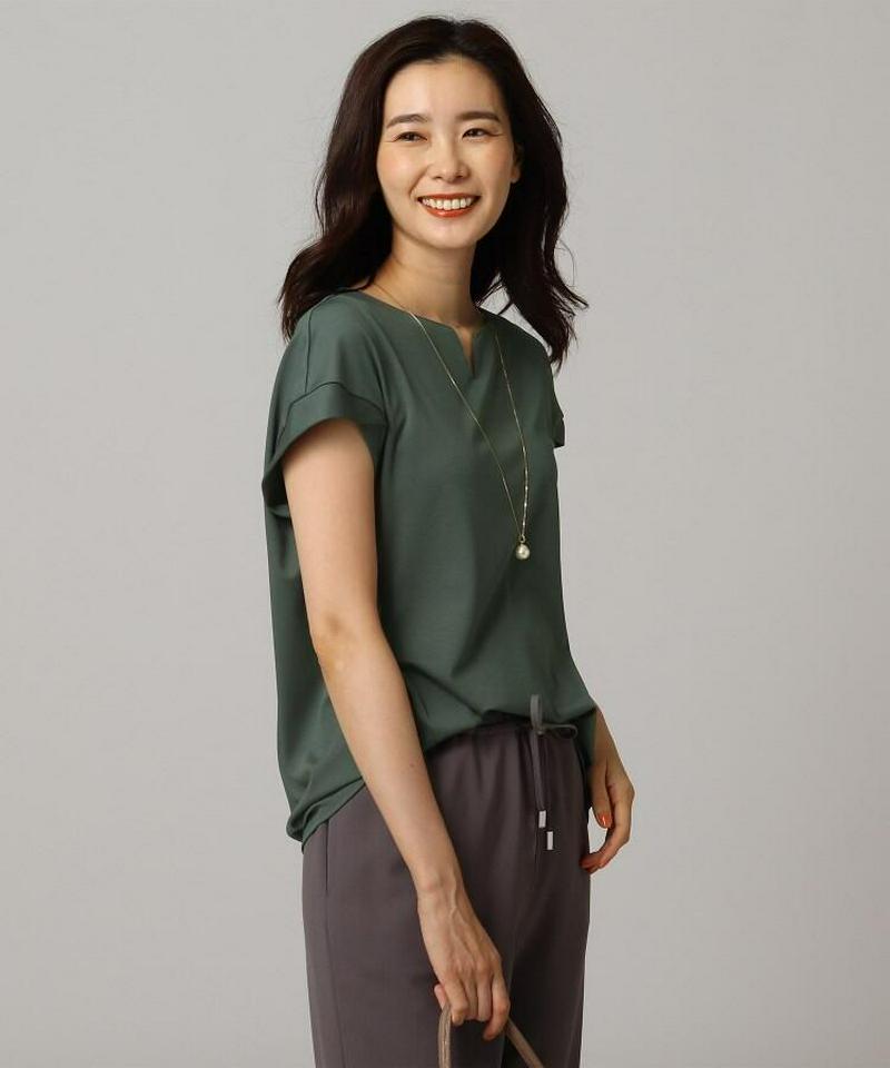 キーネックスムースプルオーバー