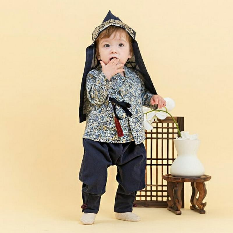 タッセルパターントップ&パンツ韓服SET・p005075 キッズ【0~2才】【set】【セットアップ セット setup 長袖 長ズボン パンツ 韓服 パターン タッセル パジチョゴリ 上品 男の子 ベビー プレゼント 韓国 韓国子供服 子供 こども 子供服 こども服】【KIDS】