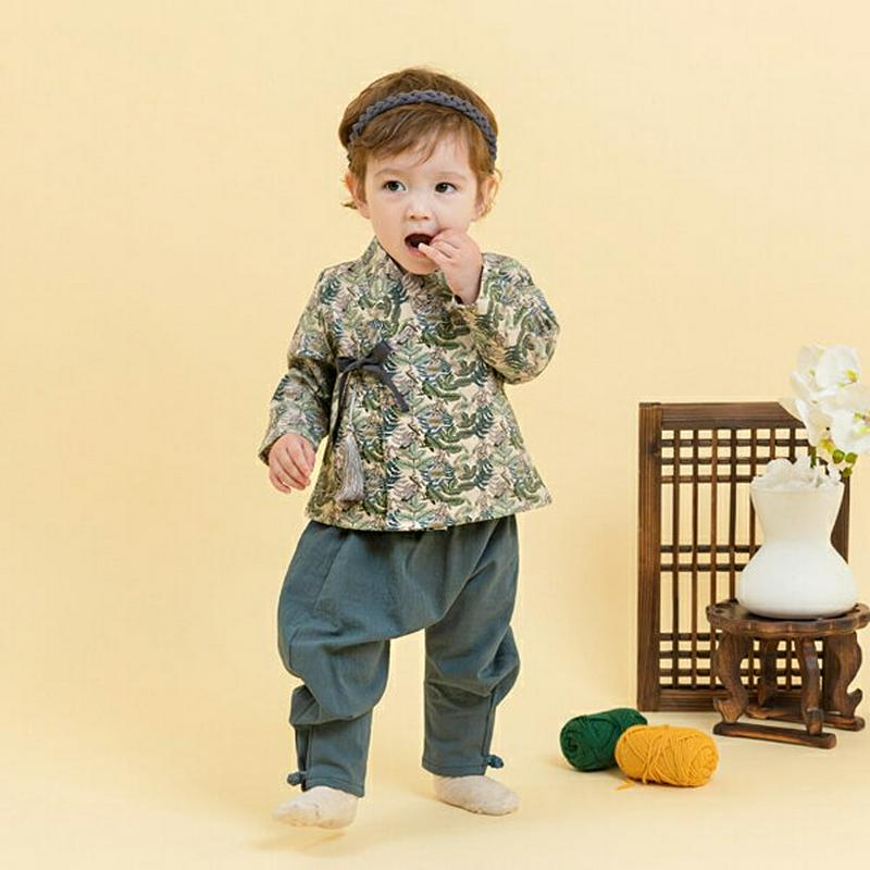 パターントップカラーパンツ韓服SET・p005063 キッズ【0~2才】【set】【セットアップ セット setup 長袖 長ズボン パンツ 韓服 パターン タッセル パジチョゴリ 上品 男の子 ベビー プレゼント 韓国 韓国子供服 子供 こども 子供服 こども服】【KIDS】