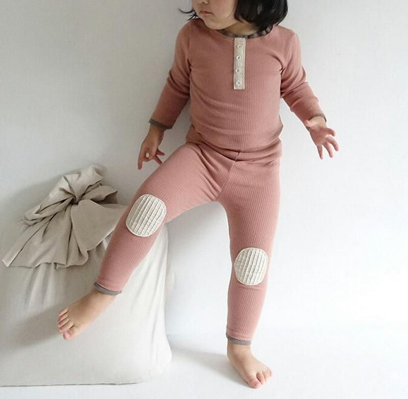 【新作10%OFF】フェイクボタンTシャツ&パッチパンツSET・u05559 キッズ【3~8才】【uw】【ルームウェア 部屋着 