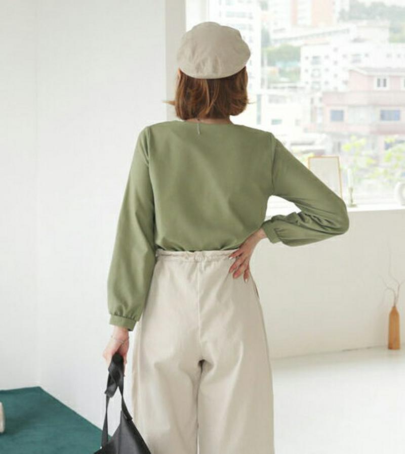 【新作10%OFF】Vネックツイストブラウス・全4色・t47954 レディース【bl】【韓国 ファッション トップス ブラウス 