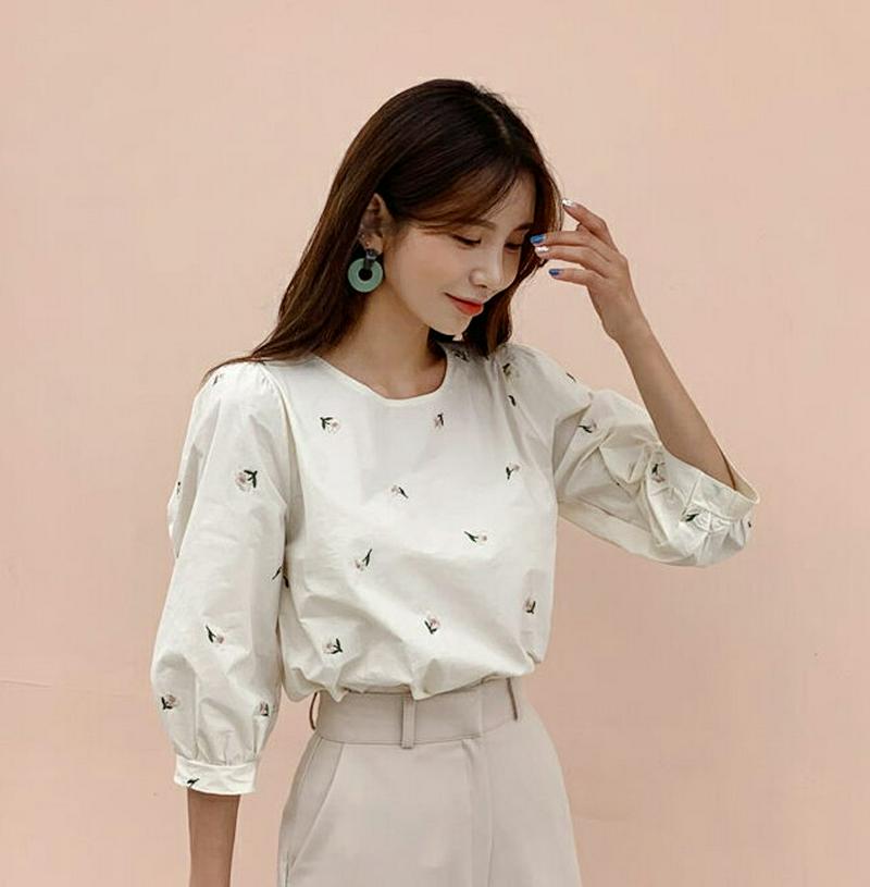 【新作10%OFF】ラウンドフローラル刺繍ブラウス・全3色・b60784 レディース【bl】【韓国 ファッション トップス ブラ