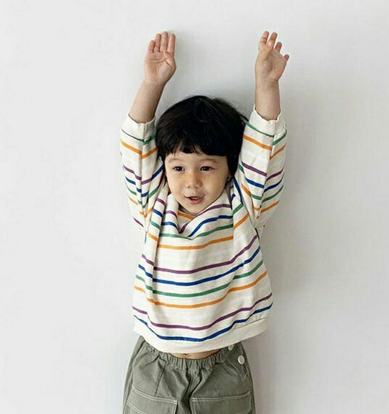 カラフルボーダースウェット・u05717 キッズ【3~8才】【tops】【トップス スウェット トレーナー 長袖 ボーダー 柄 