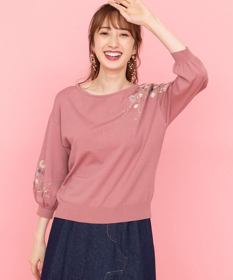 ベロアmix刺繍ニット