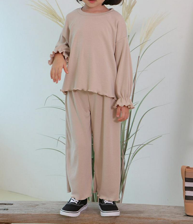 【新作10%OFF】フリルヘムTシャツ&パンツSET・u05986 キッズ【3~8才】【set】【セットアップ セット setu