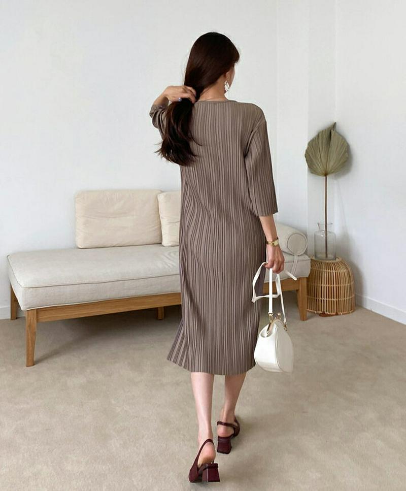 【新作10%OFF】プリーツスリットワンピース・全4色・b60701 レディース【ops】【韓国 ファッション ワンピース ロン