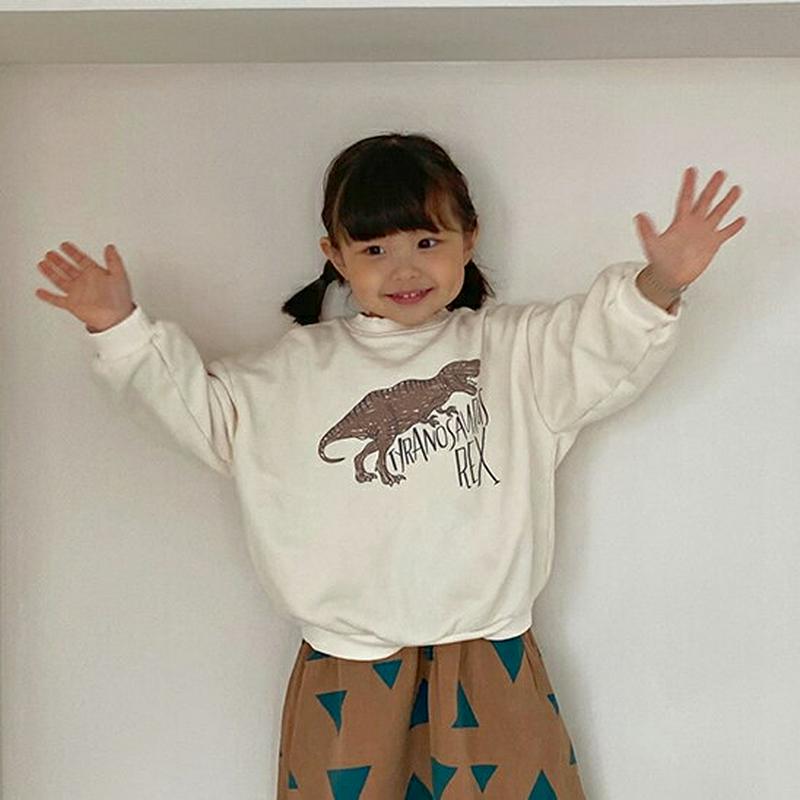 【只今10%OFF】ティラノサウルススウェット・u05313 キッズ【3~8才】【tops】【トップス スウェット 長袖 ラウン