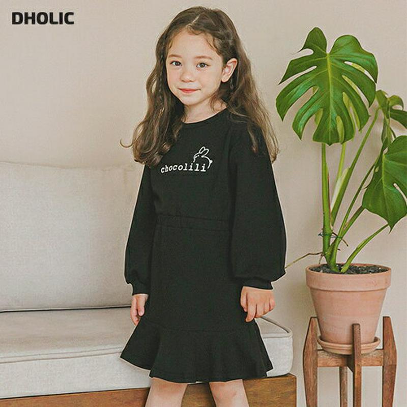 ラビットフレアワンピース(ブラック)・p006038 キッズ【3~8才】【ops】【ワンピース ミディワンピース ミディ丈 フレア フレアワンピース ロゴ ウサギ シンプル カジュアル ガーリー かわいい 女の子 韓国 韓国子供服 子供 こども 子供服 】【KIDS】