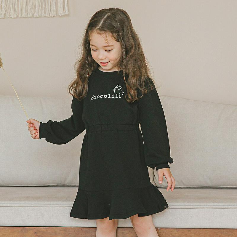 ラビットフレアワンピース(ブラック)・p006038 キッズ【3~8才】【ops】【ワンピース ミディワンピース ミディ丈 フレア フレアワンピース ロゴ ウサギ シンプル カジュアル ガーリー かわいい 女の子 韓国 韓国子供服 子供 こども 子供服 】【KIDS】