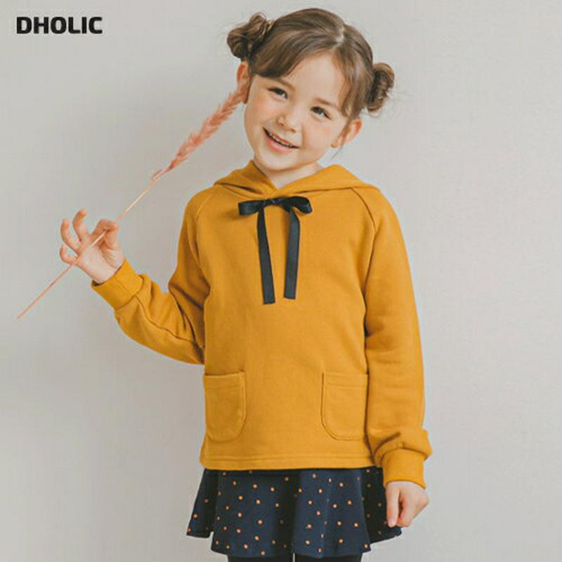 リボンネックフーデットTシャツ(マスタード)・p005742 キッズ【3~8才】【tops】【トップス フード フーディー Tシャツ 長袖 パーカー 単色 無地 シンプル リボン りぼん 可愛い かわいい 女の子 春 秋 韓国 韓国子供服 子供 こども 子供服 】【KIDS】