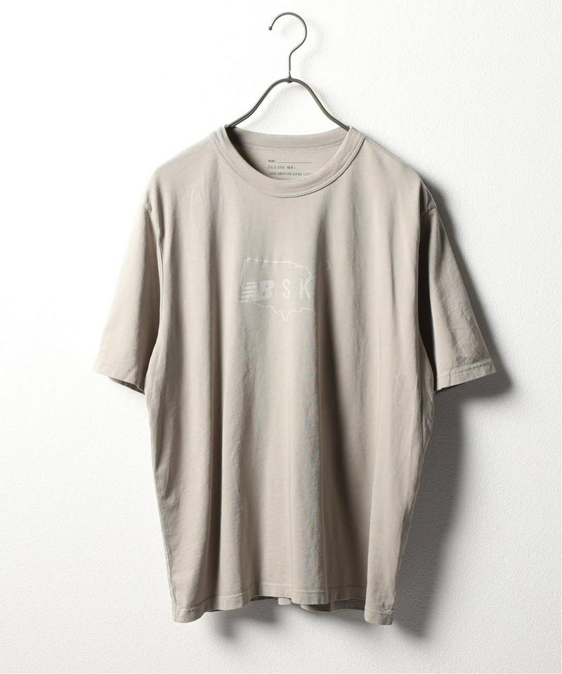 【New Balance×SAVE KHAKI UNITED】 S/S SUPIMA SPORT TEE W/ICON PRINT（JOURNAL STANDARD）