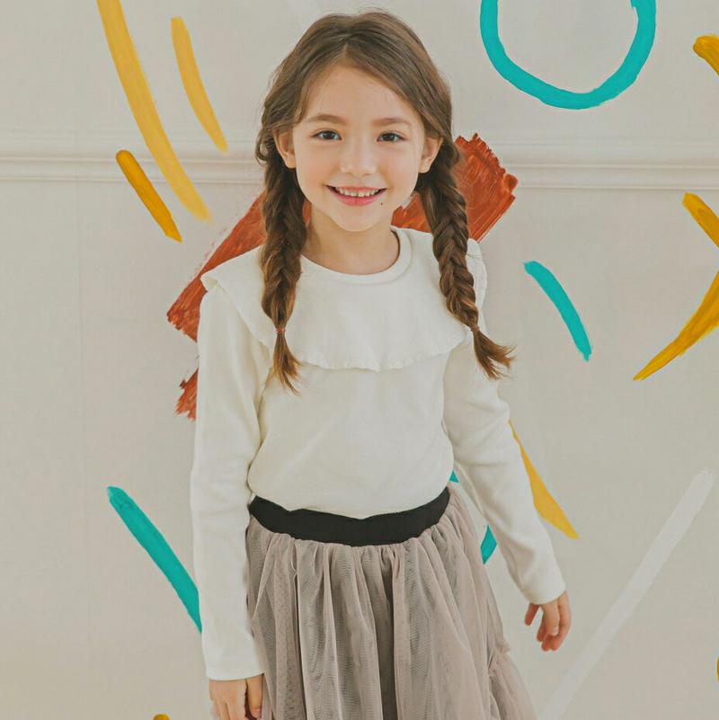 ラッフルカラーTシャツ・p005755 キッズ【3~8才】【tops】【トップス Tシャツ ラッフル フリル 襟コンシャス 長袖 単色 無地 シンプル かわいい ガーリー かわいい 春 秋 女の子 韓国 韓国子供服 子供 こども 子供服 こども服】【KIDS】