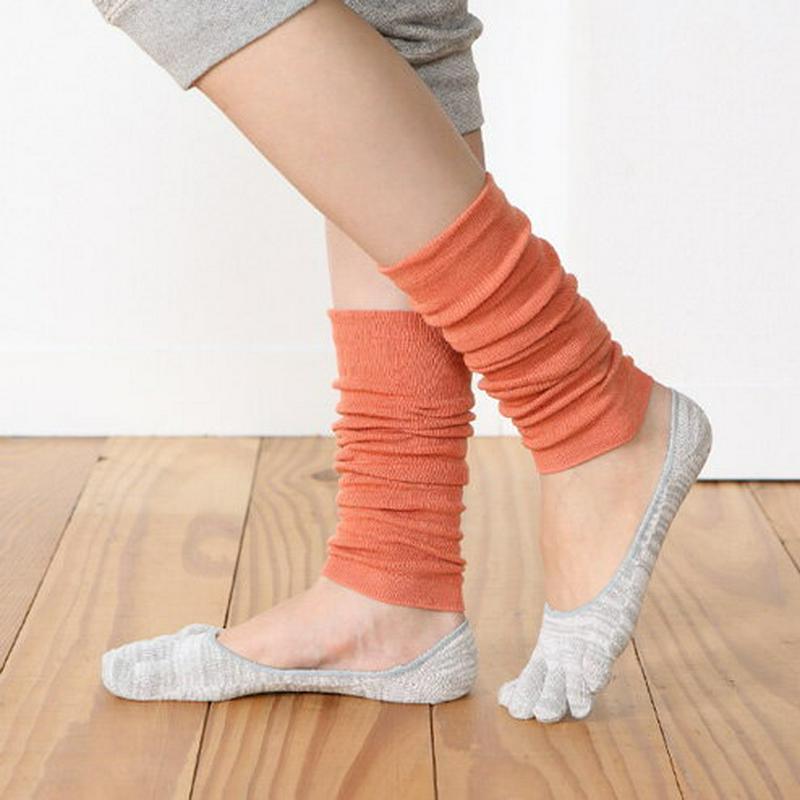 【あす楽】【TABIO LEG LABO】 発熱レッグウォーマー ベージュ / 靴下屋 靴下 タビオ Tabio くつ下 レディース 日本製 ¬