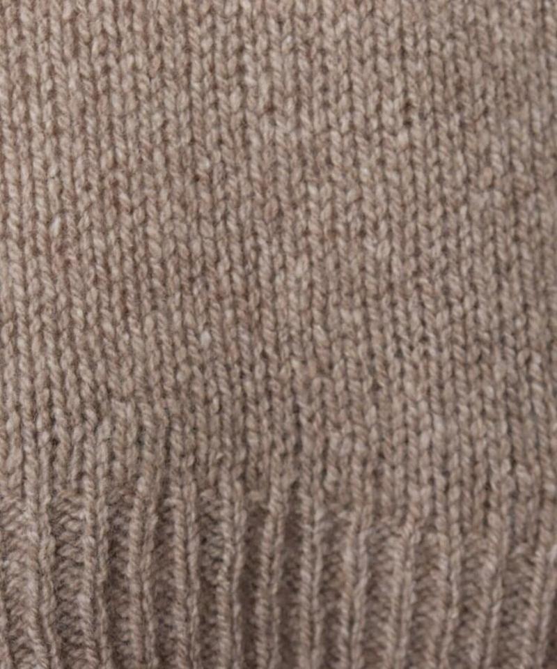 カシミヤスラブハイネックニット