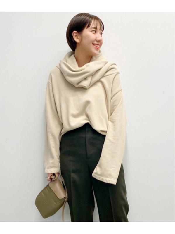 【BLACK CRANE/ブラック・クレーン】 DONUT NECK PULLOVER:カットソー