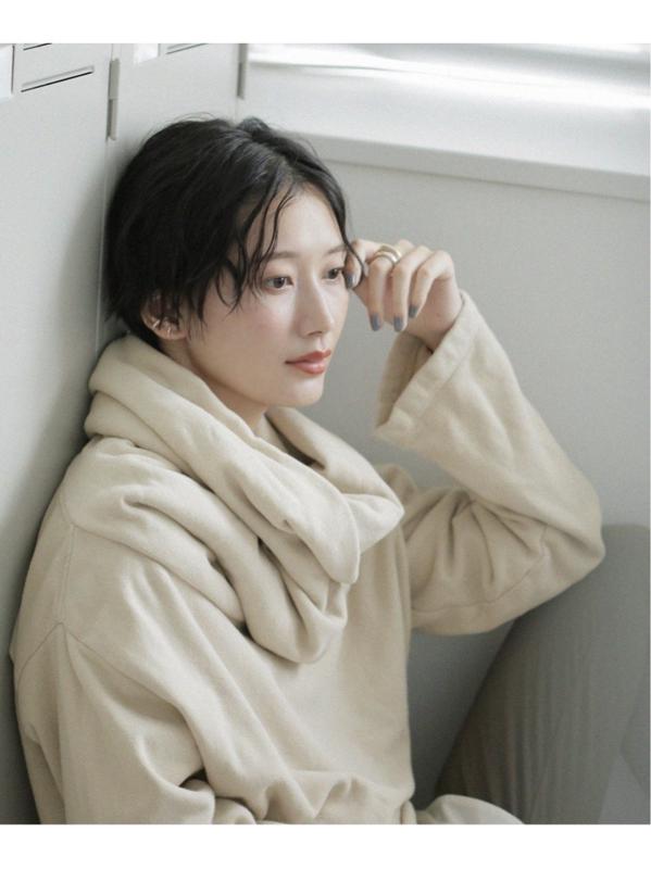 【BLACK CRANE/ブラック・クレーン】 DONUT NECK PULLOVER:カットソー