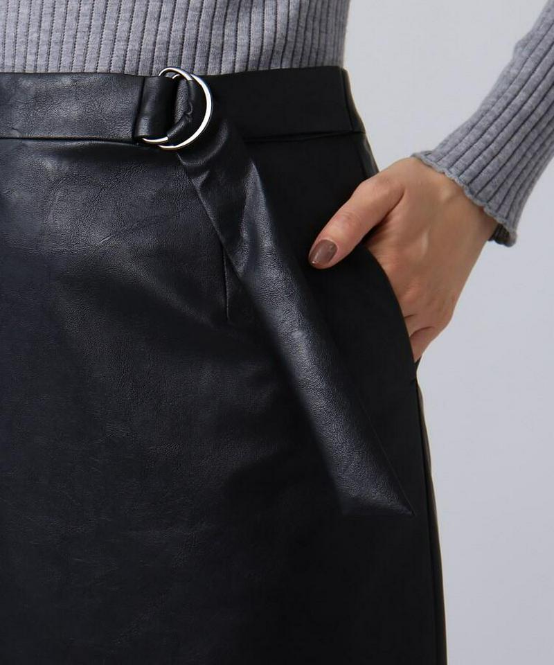 モダンフェイクレザータイトスカート