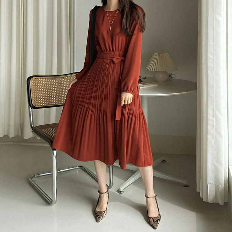 リボンプリーツワンピース・全2色・e64282 レディース【ops】 ワンピース ミディ丈 ミディワンピース 長袖 プリーツ プリーツワンピース リボン りぼん フェミニン 単色 春 秋 韓国ファッション ハイホリHIHOLLI