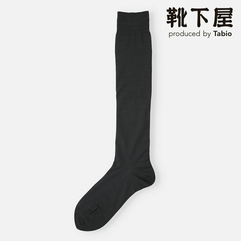 【全品送料無料～6/26 09:59迄】【あす楽】【公式 Tabio】 綿シルケットハイソックス / 靴下屋 靴下 タビオ くつ下 ハイ レディース 黒 日本製