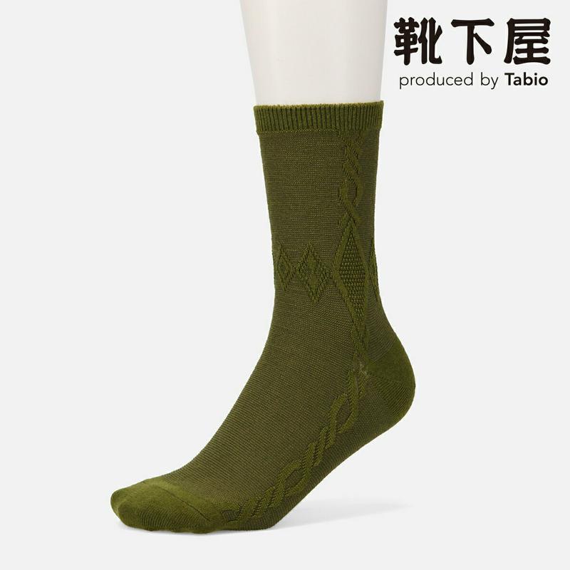 【あす楽】【靴下屋】 ダイヤサイドケーブルソックス / 靴下 タビオ Tabio くつ下 クルー レディース 日本製