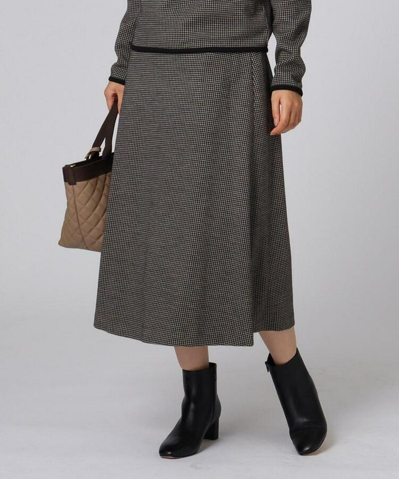 サルティーリバーチェックスカート