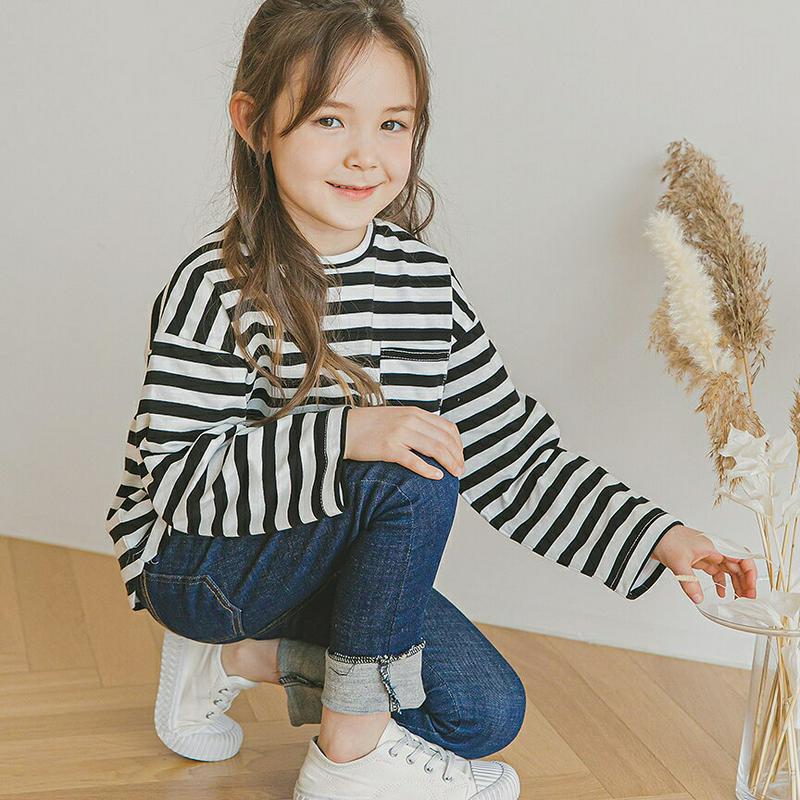 ポケットボーダーTシャツ(ブラック)・p006358 キッズ【3~8才】【tops】【トップス Tシャツ 長袖 ボーダー 柄 カジュアル ロンT ラフ 女の子 男の子 春 秋 韓国 韓国子供服 子供 こども 子供服 こども服】【KIDS】