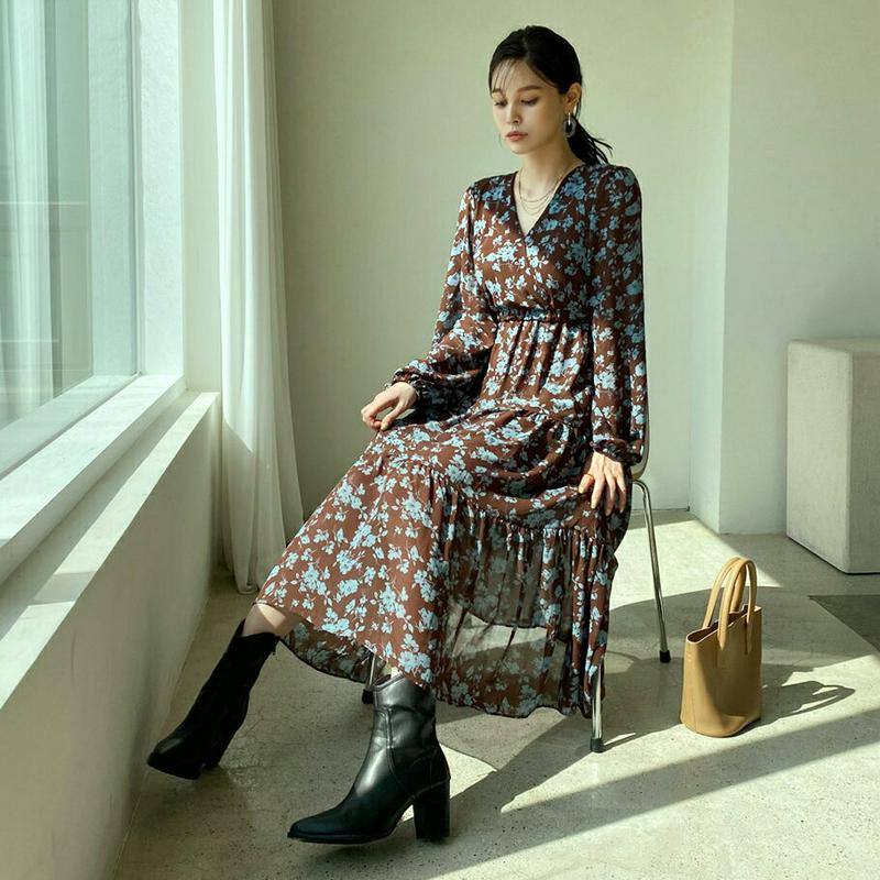 ストリング花柄ワンピース・全2色・b64389 レディース【ops】【韓国 ファッション ワンピース ロングワンピース カシュクール Vネック 鎖骨 デコルテ 長袖 花柄 ストリング フレア 揺れ感 大人 フェミニン 上品 春 秋】【ハイホリHIHOLLI】