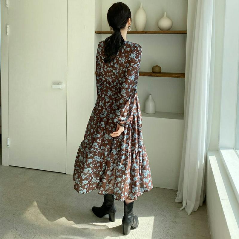 ストリング花柄ワンピース・全2色・b64389 レディース【ops】【韓国 ファッション ワンピース ロングワンピース カシュクール Vネック 鎖骨 デコルテ 長袖 花柄 ストリング フレア 揺れ感 大人 フェミニン 上品 春 秋】【ハイホリHIHOLLI】