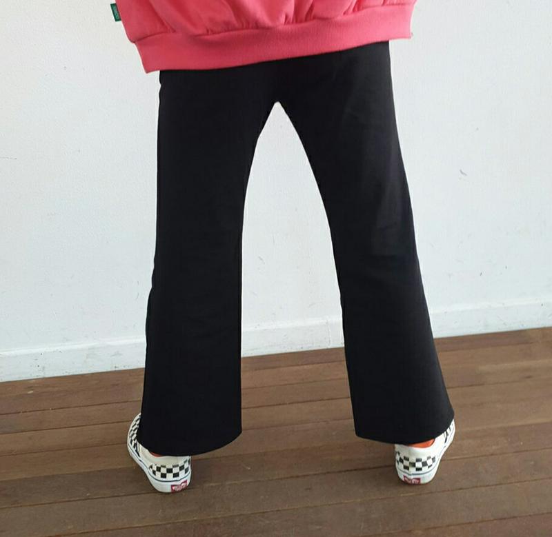 ブラックカラーブーツカットパンツ・u06281 キッズ【3~8才】【pt】【パンツ ズボン 長ズボン ロングパンツ ブーツカット